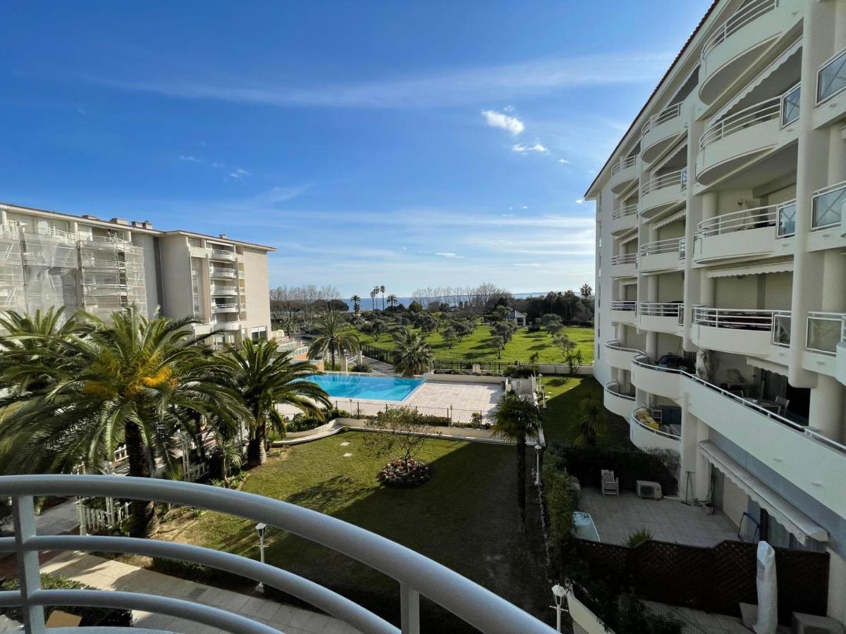 Appartement Tout Confort Vue Mer Антиб Экстерьер фото